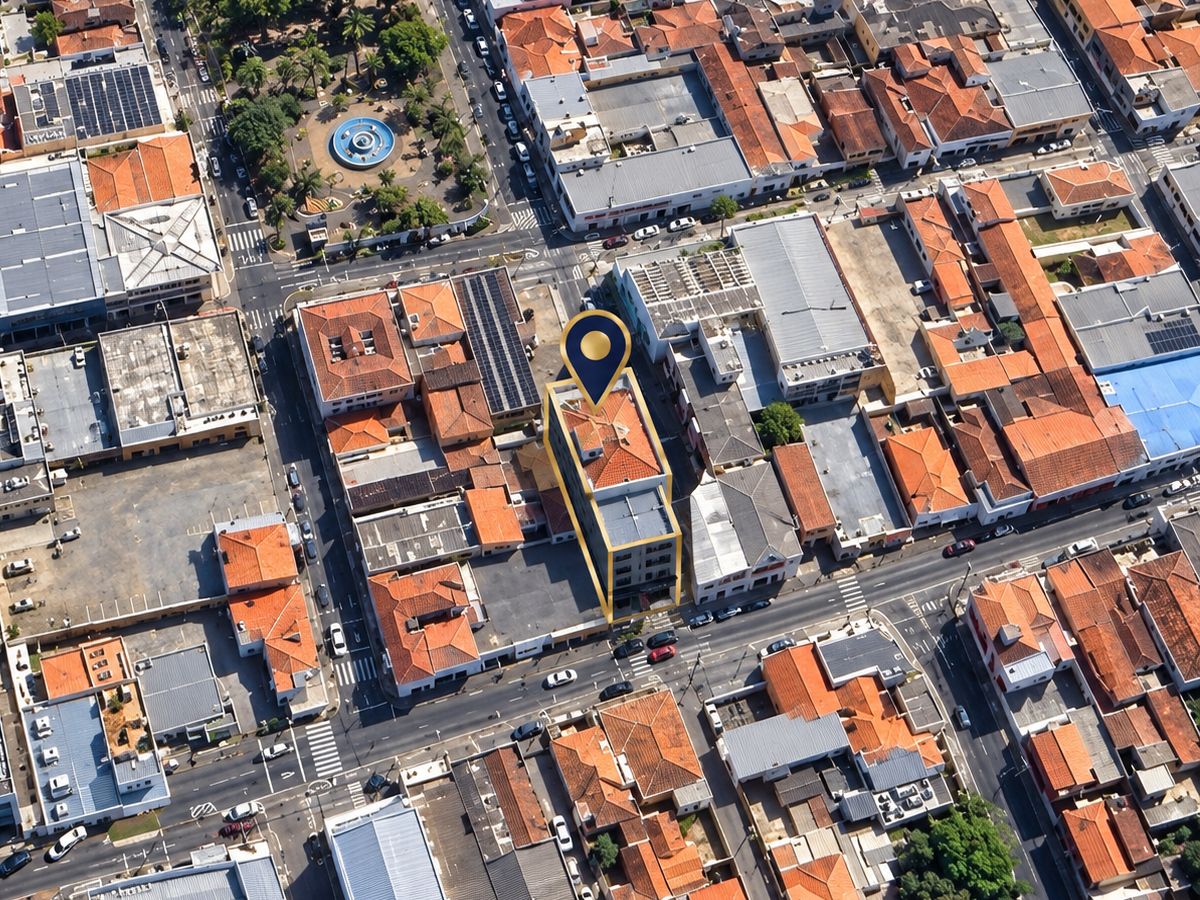 Vista aérea da região do escritório em Itapetininga, com o prédio destacado